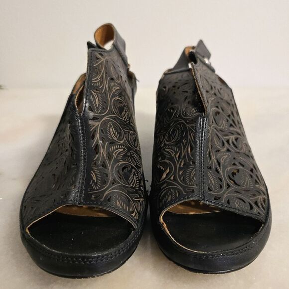 PIKOLINOS Java W5A Black Leather Leaf Laser Cut Sling Back Heeled Sandals 7.5 - Picture 2 of 9